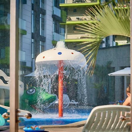 Cristalex Aparthotel & Spa Mamaia Nord Năvodari Екстериор снимка