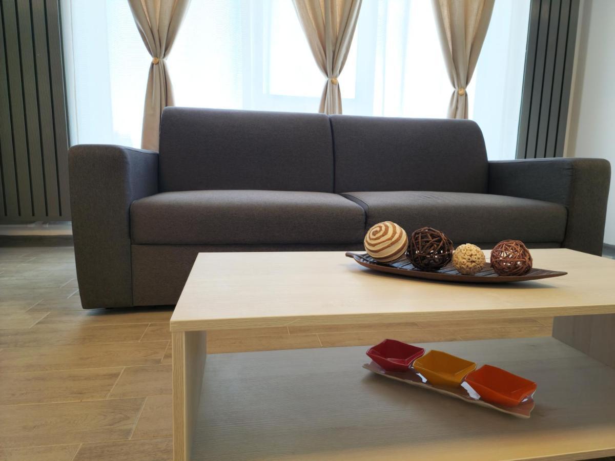 Cristalex Aparthotel & Spa Mamaia Nord Năvodari Екстериор снимка