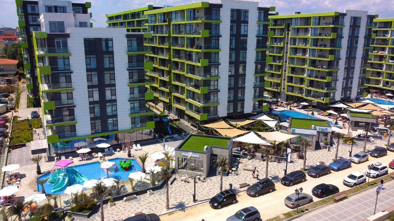 Cristalex Aparthotel & Spa Mamaia Nord Năvodari Екстериор снимка