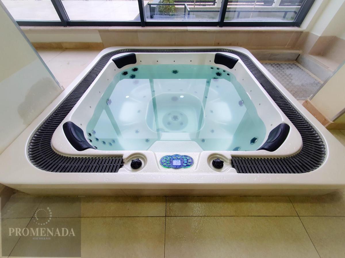 Cristalex Aparthotel & Spa Mamaia Nord Năvodari Екстериор снимка