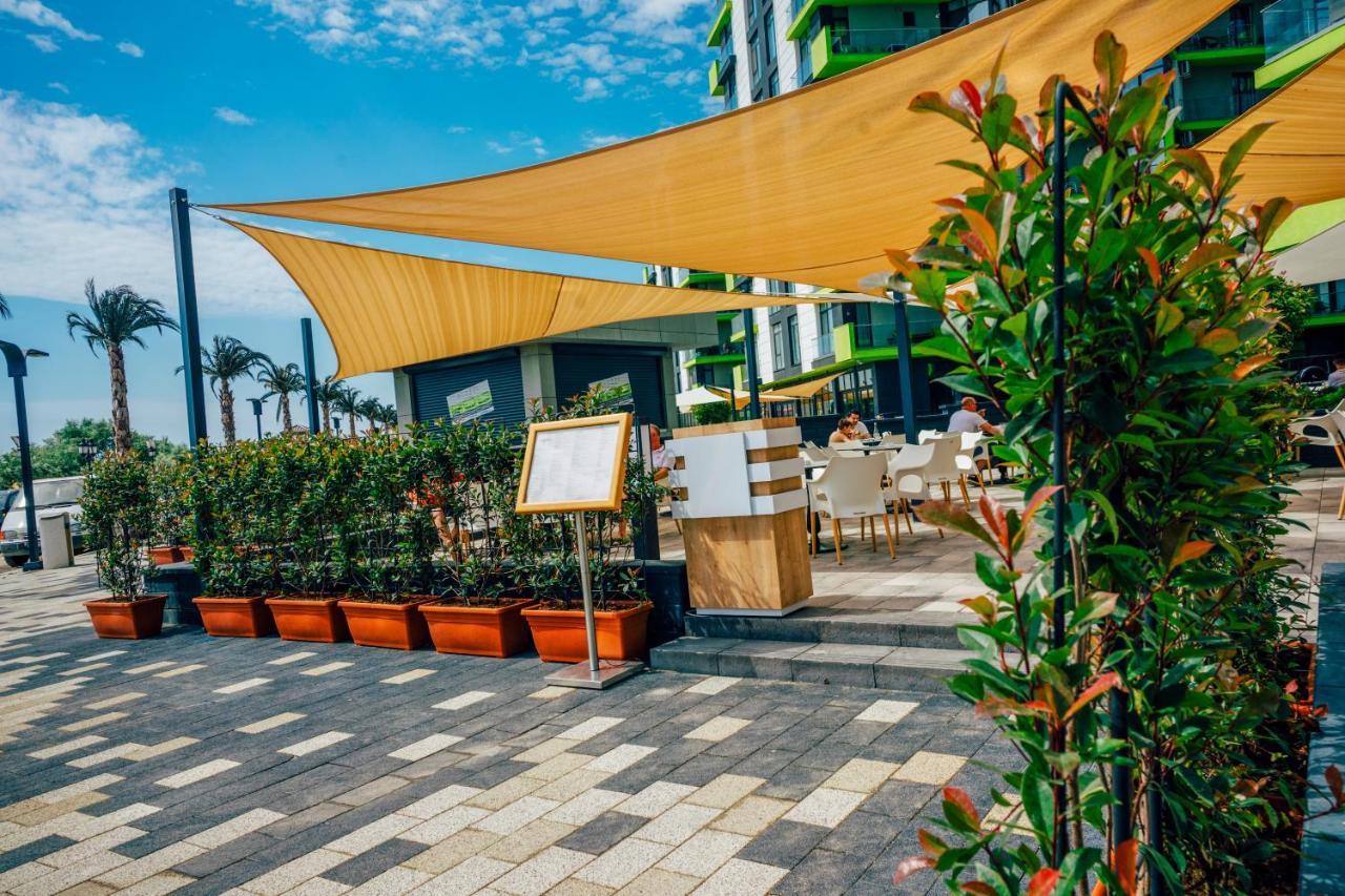 Cristalex Aparthotel & Spa Mamaia Nord Năvodari Екстериор снимка